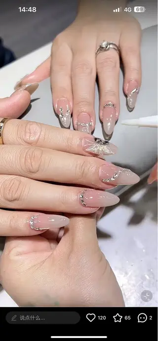 ネイル More Glam 池袋東口店のネイルデザイン