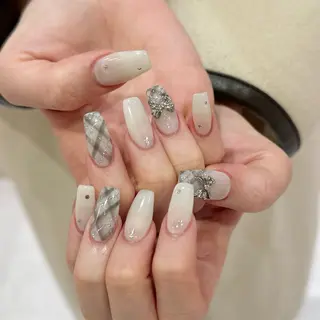 ネイル LUCY NAIL&EYE所属・LUCY 心斎橋店/ Riko🎀のネイルデザイン