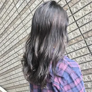 カラー N° jillva ♦️川端裕司♦️のヘアスタイル