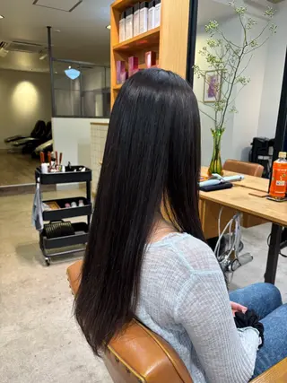 ロング カラー zina karin୨୧˙˳⋆のヘアスタイル