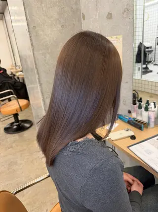 セミロング 髪質改善×縮毛矯正× 艶カラー　吉原和磨のヘアスタイル