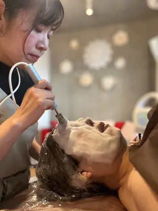 ヘナとフェイシャルのサロン　＆N所属・＆N Natsukoのヘアスタイル