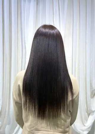 ロング カラー 🌟小出　倫花🌟 艶カラー／カットのヘアスタイル