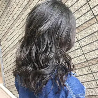 セミロング N° jillva ♦️川端裕司♦️のヘアスタイル