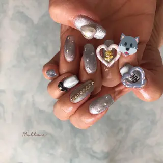 ネイル mayu 𓃠のネイルデザイン