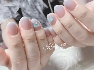 カラー ネイル 芦辺 香奈のネイルデザイン