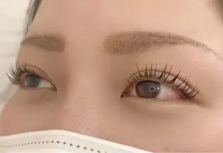 マツエク・マツパ Praise所属・Praise まりこのマツエク・マツパデザイン