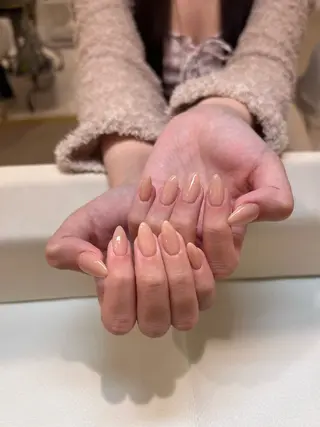 ネイル Raviy新宿店所属・やまだ ななせのネイルデザイン