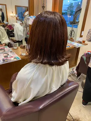 ミディアム カラー ヘアアレンジ SALOWIN京都河原町Suite店所属・外国人風レイヤー/ ハイトーンSHUのヘアスタイル