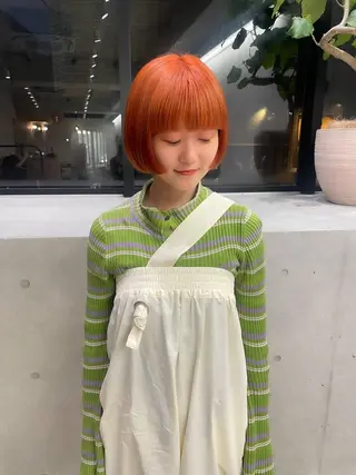 ショート カラー ヘアアレンジ ミニボブ/ブリーチ 🌈MISATOのヘアスタイル