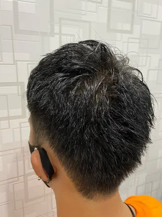 ショート メンズ カットパーマ✂️ 小坂田玲亜のヘアスタイル