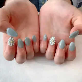 ネイル 💎🐰 saki. m 🐰💎のネイルデザイン