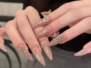 ネイル ネイルサロン Easenのネイルデザイン