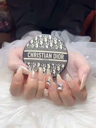 ネイル SALON DOUDOUのネイルデザイン