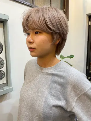 ショート カラー 金尾 凜のヘアスタイル