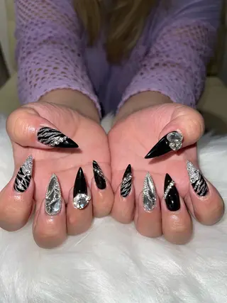 ネイル Kadaj ヒナタのネイルデザイン