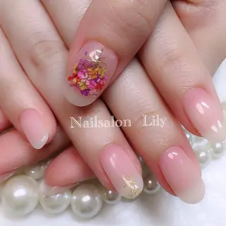 ネイル Nailsalon Lilyのネイルデザイン
