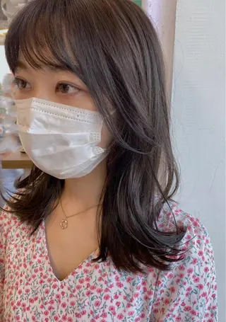 セミロング カラー 🥣 hashi 🛋️のヘアスタイル