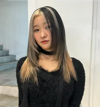 セミロング カラー マツエク/ハイト ーン🌺kae🌺のヘアスタイル