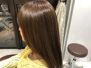 ロング カラー 辻本 夏子のヘアスタイル