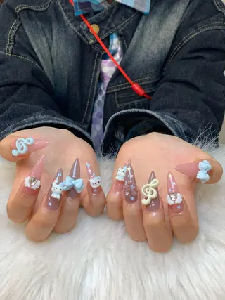 ネイル Cloudy Chan Nailのネイルデザイン