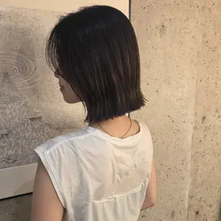 ミディアム 川原田麻衣【薬院/平 尾/高宮】艶髪のヘアスタイル