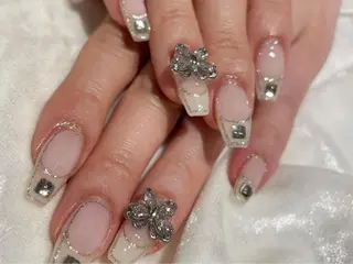 ネイル VIVIAN リサのネイルデザイン