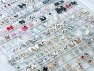 パーマ Regina レジーナのネイルデザイン