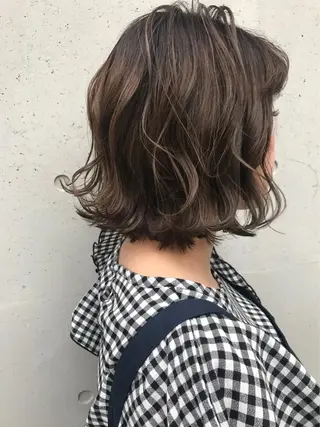 ミディアム カラー 酸性縮毛矯正🧴韓国 レイヤー/髪質改善のヘアスタイル