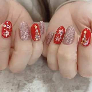 ネイル 吉岡 裕子のネイルデザイン