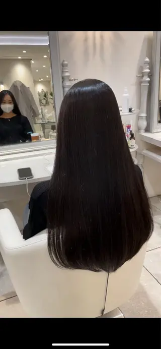 ロング 佐久間 柊里のヘアスタイル