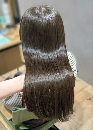 ロング 美容室ACTOR所属・うる艶ストレート 🌻かなみのヘアスタイル