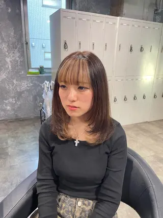セミロング カラー ハイトーン 横浜💞ミオのヘアスタイル