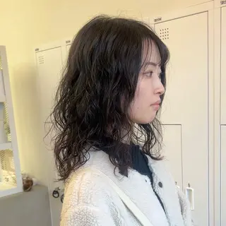 ミディアム パーマ クロスパーマ× 透明感カラー✂︎のヘアスタイル