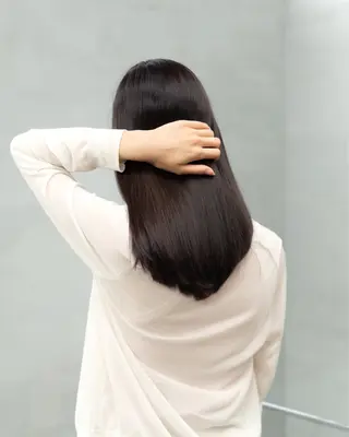 セミロング カラー ⚜️髪質改善/艶髪 カラー⚜️/ goのヘアスタイル