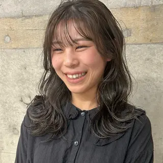 カラー カエデ🐬 カットカラーモデルのヘアスタイル