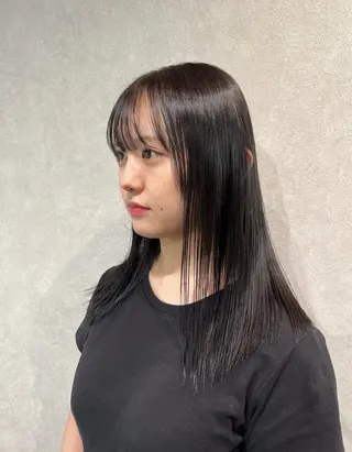 セミロング カラー 艶ハイトーン/ 輝保🤍✨のヘアスタイル