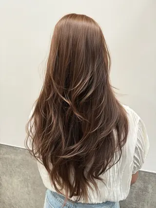 ロング LATTE  渋谷所属・♡レイヤーカット れお♡のヘアスタイル