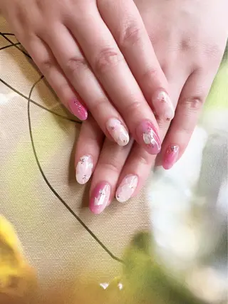 ネイル salon ORO sapporo所属・ORO 石井 香織のネイルデザイン