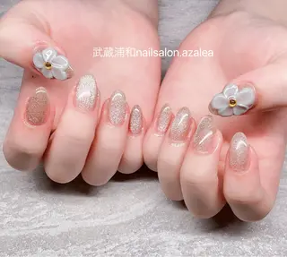 ネイル R inのネイルデザイン