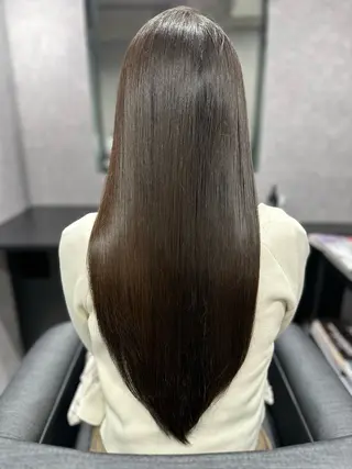ロング 岩崎 恵実のヘアスタイル