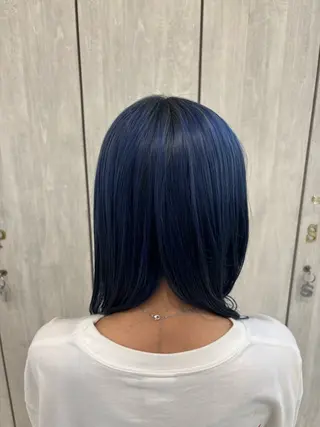 セミロング カラー Queen's gate 昭和palace所属・志村 梨帆のヘアスタイル