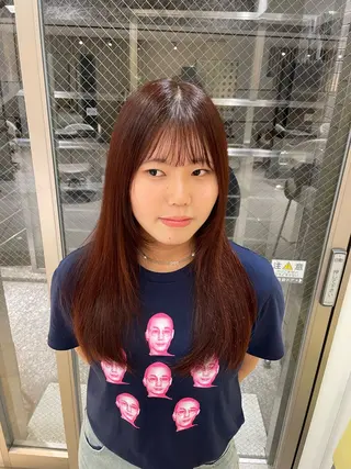 ロング ZENKO国分寺所属・まるやま ひなこ/艶髪カラーのヘアスタイル