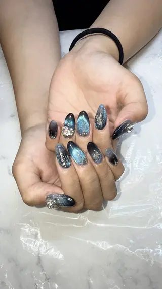 ネイル 💎Guarendo💎錦糸町店所属・✨アン ミユ✨のネイルデザイン