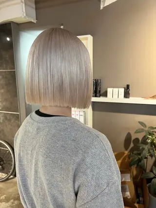 ミディアム カラー daiki 原宿のヘアスタイル