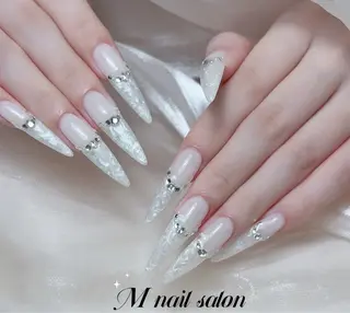 ネイル M🌷nail 長さだし専門店のネイルデザイン