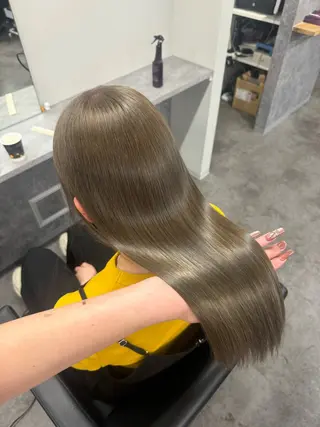 ロング カラー 透明感/ 艶ハイトーン/梨桜のヘアスタイル