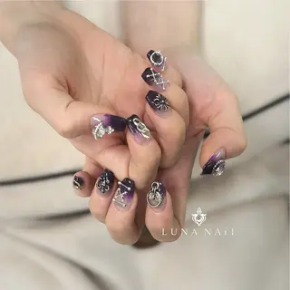 ネイル アトリエ　ミモザ所属・いまむら あかりのネイルデザイン