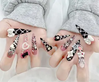 ネイル Huyn Nail Studio所属・Huyn Nail Studioのネイルデザイン