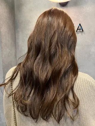 ロング カラー N°jillva 𝑘𝑎𝑟𝑖𝑛のヘアスタイル